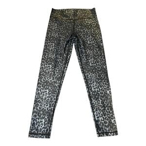 Zyia Active Leggings Scrunchy Butt Light N Luxe Size 8-10 Stone Leopard 7/8 Gym